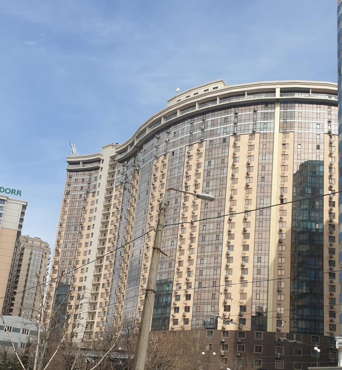 Sunny Apartments Near The Sea On Genuezskaya Odessa Exterior foto